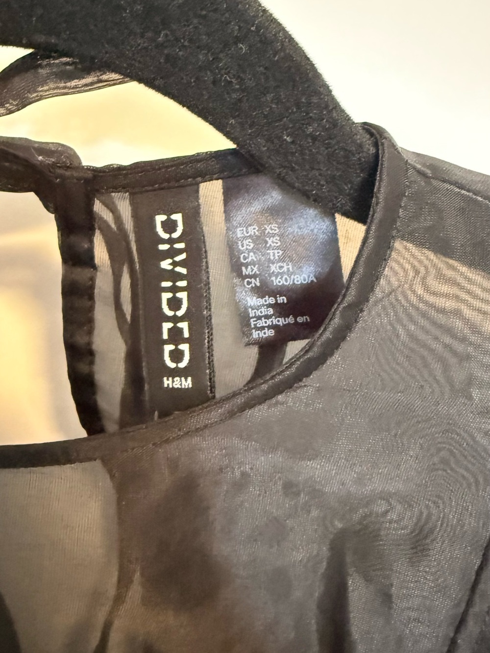 H&M Divided Sheer Organza Tie Back Crop Top - Picture 7 of 7